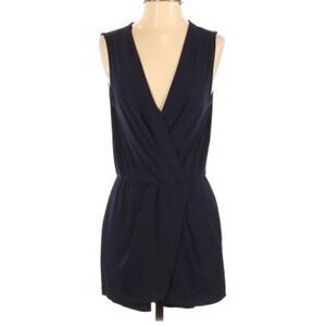 𝅺BCBGMAXAZRIA Romper Size S